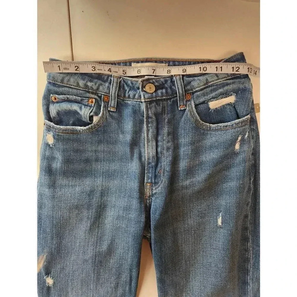 Abercrombie & Fitch The Mom High Rise Size 25 Distressed - Picture 5 of 7